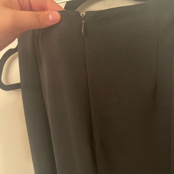 Ellen Tracy Black Straight Leg Pants - Picture 3 of 4